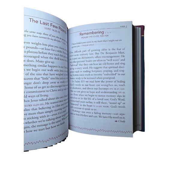 God Hears Her: 365 Devotions for Women by Women Hardcover 2017 - Picture 5 of 6